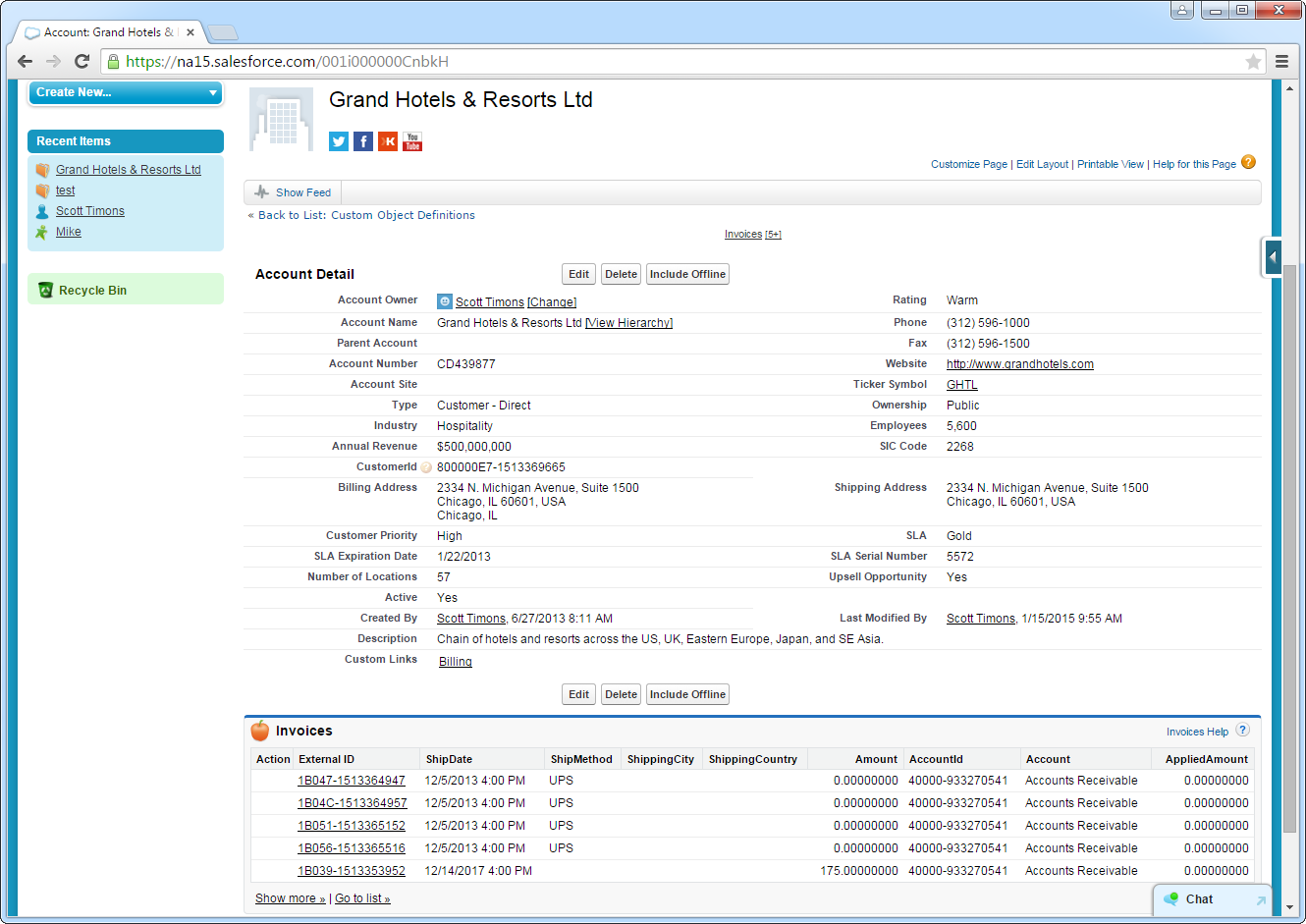 A related list that shows an indirect lookup relationship, which links a child external object to a parent standard object. (Salesforce accounts and associated NetSuite invoices are shown.)
